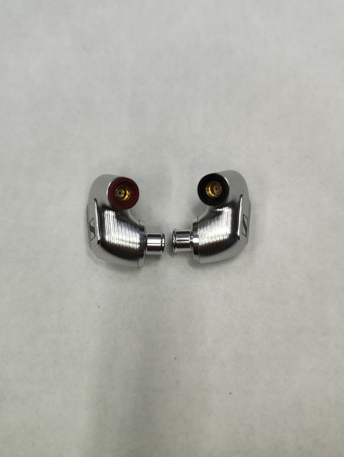 Sennheiser IE 900 Audiophile Wired In-Ear Monitor Headphones – READ!
