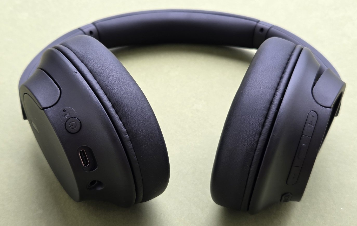 SONY WH-CH720N/B Noise Canceling Wireless Headphones / w Hard Case – BLACK #OB