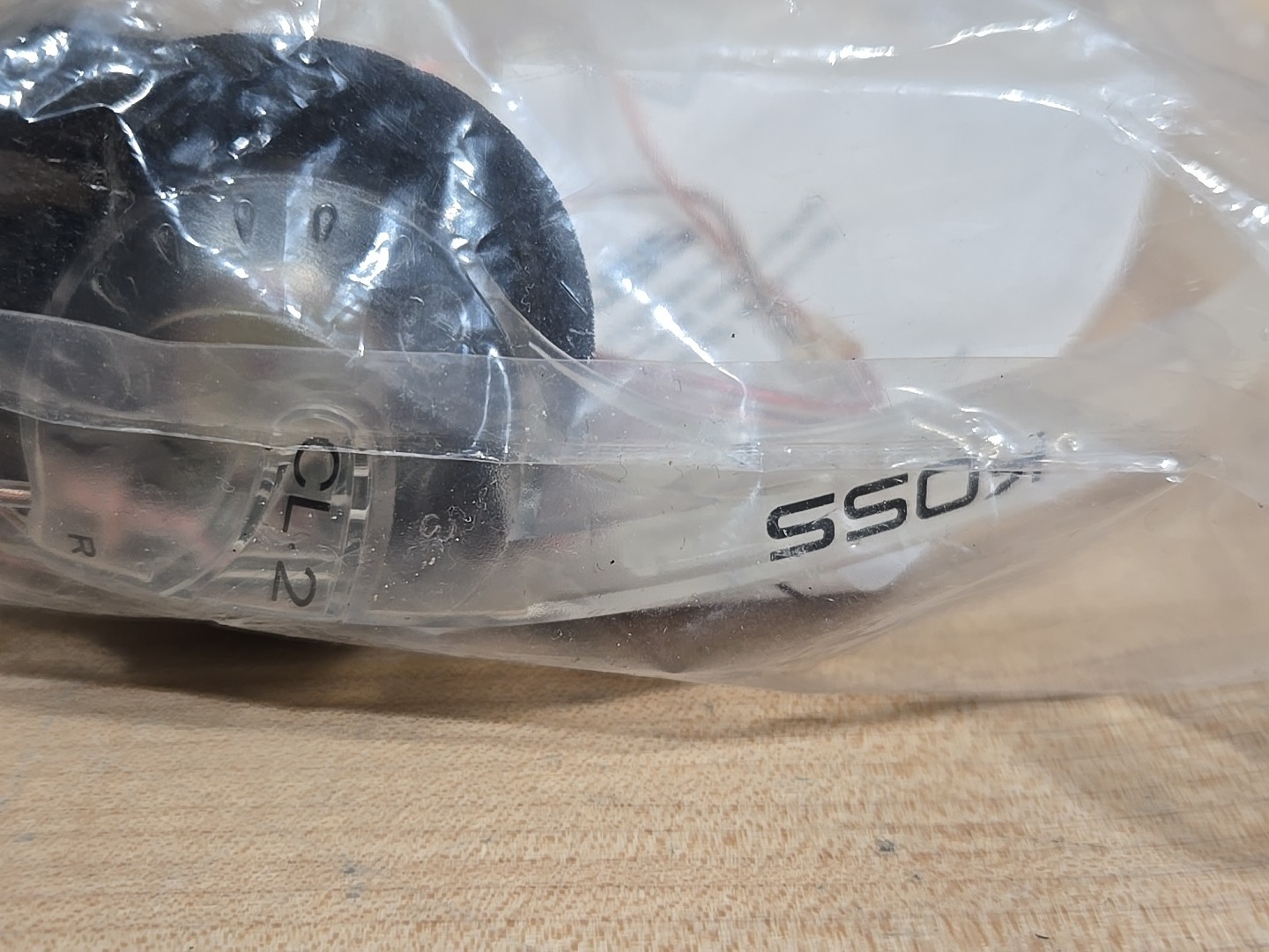 Vintage/Retro Koss CL2 Clear Transparent On-Ear Headphones 3.5mm Plug Brand New
