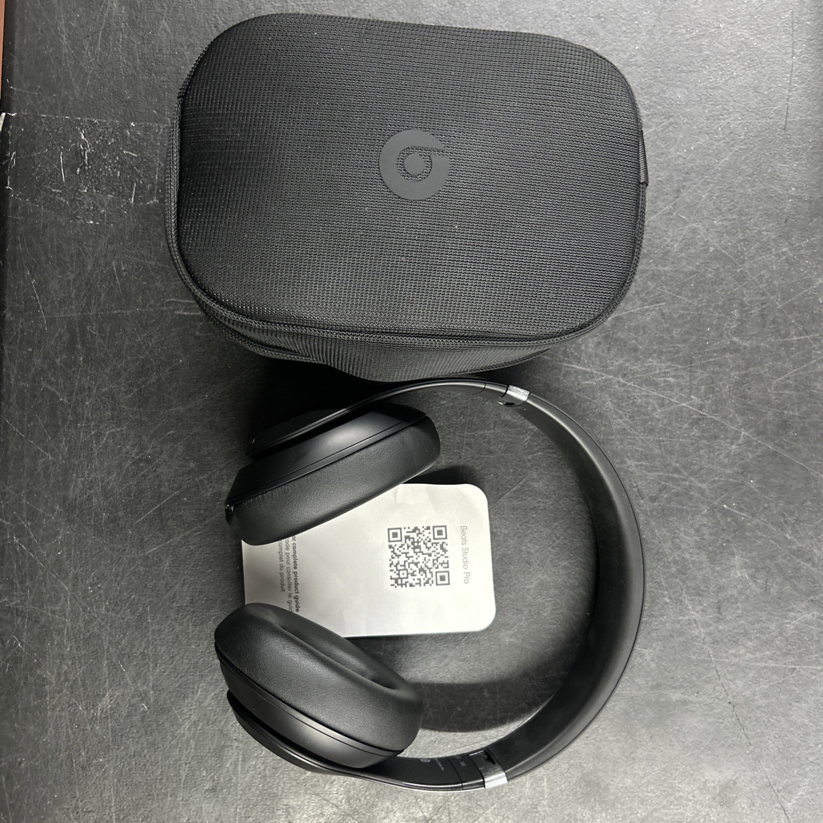 Beats – Solo 4 Wireless On-Ear Headphones – Matte Black – MUW23LL/A