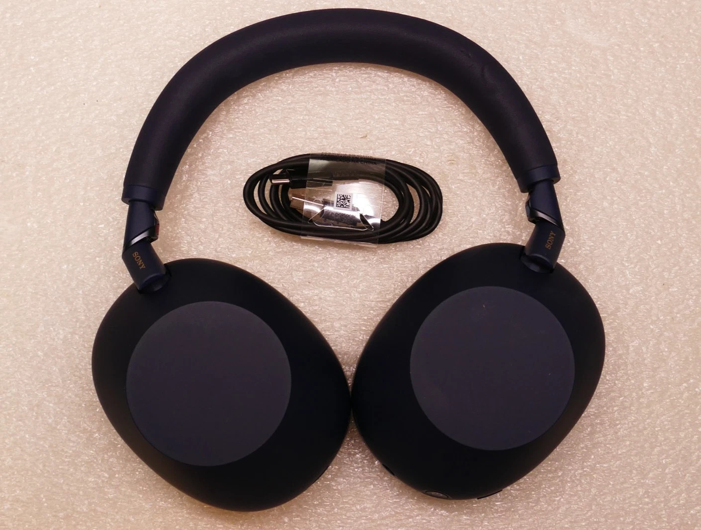Sony – WH1000XM6 – Best Wireless Noise Cancelling Headphones – Midnight Blue