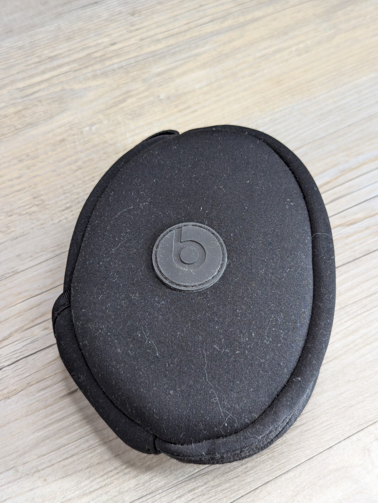 Beats by Dr. Dre Solo HD Black Over Ear Headphones 50″ Monster Cable Zipper Case