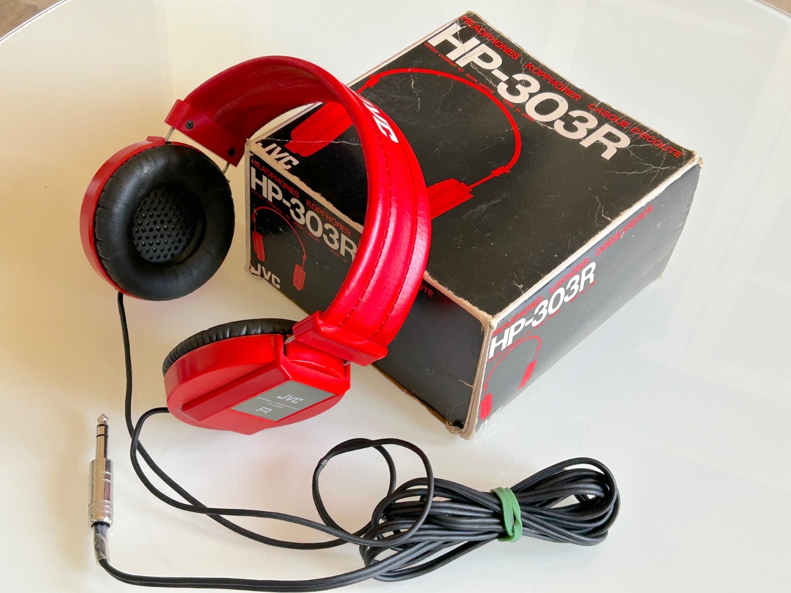 JVC HP-303R Stereo Headphones