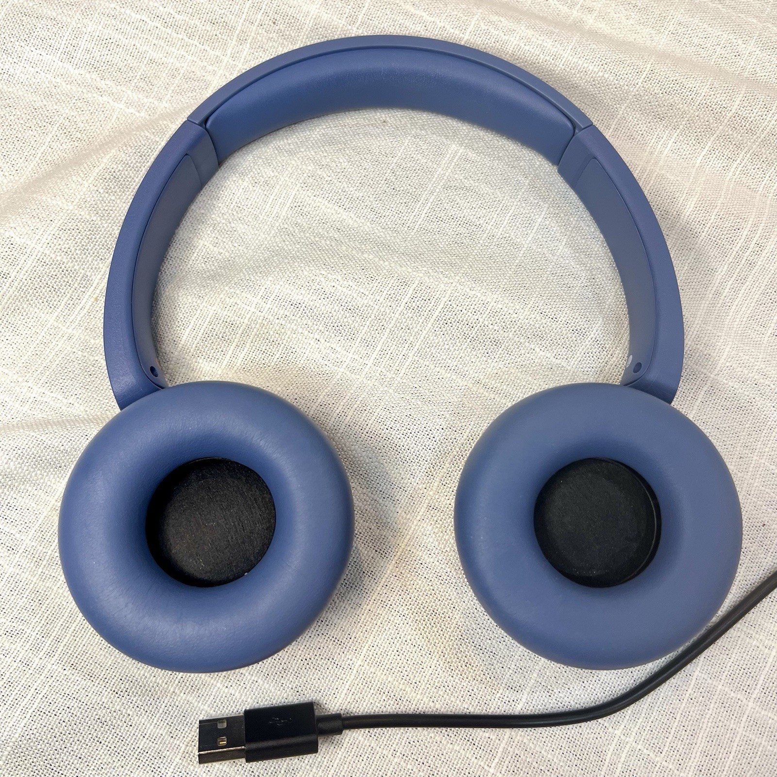 Sony YY2958 WH-CH520 Wireless Bluetooth Headphones Blue w/ Charging Cable