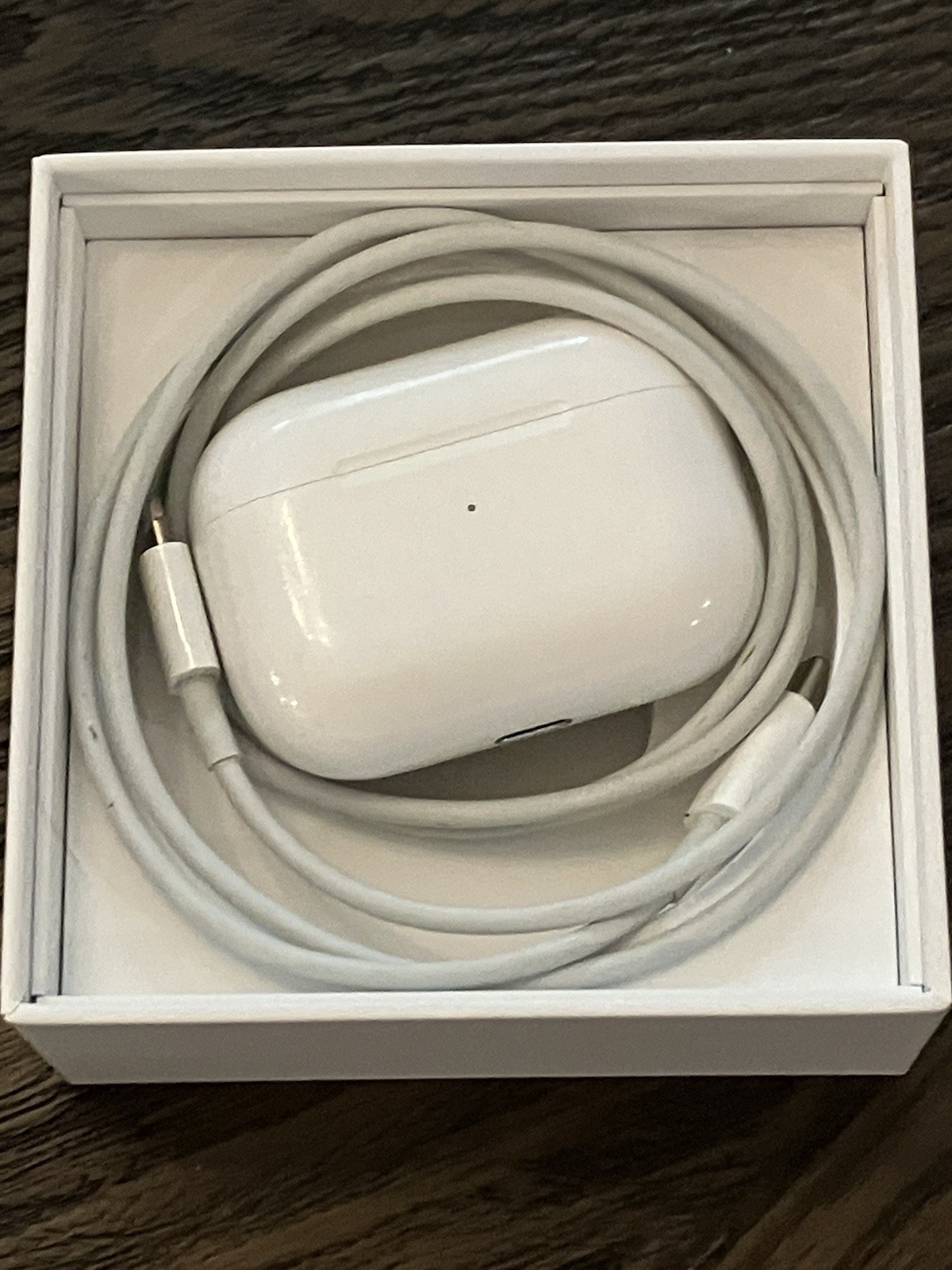Apple AirPods Pro In-Ear Earbuds w/ Wireless Charging Case NO EAR TIPS