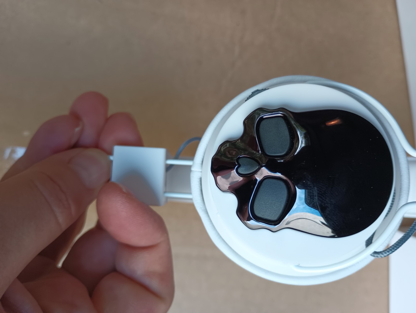 Nia -x7 Wireless Headphones