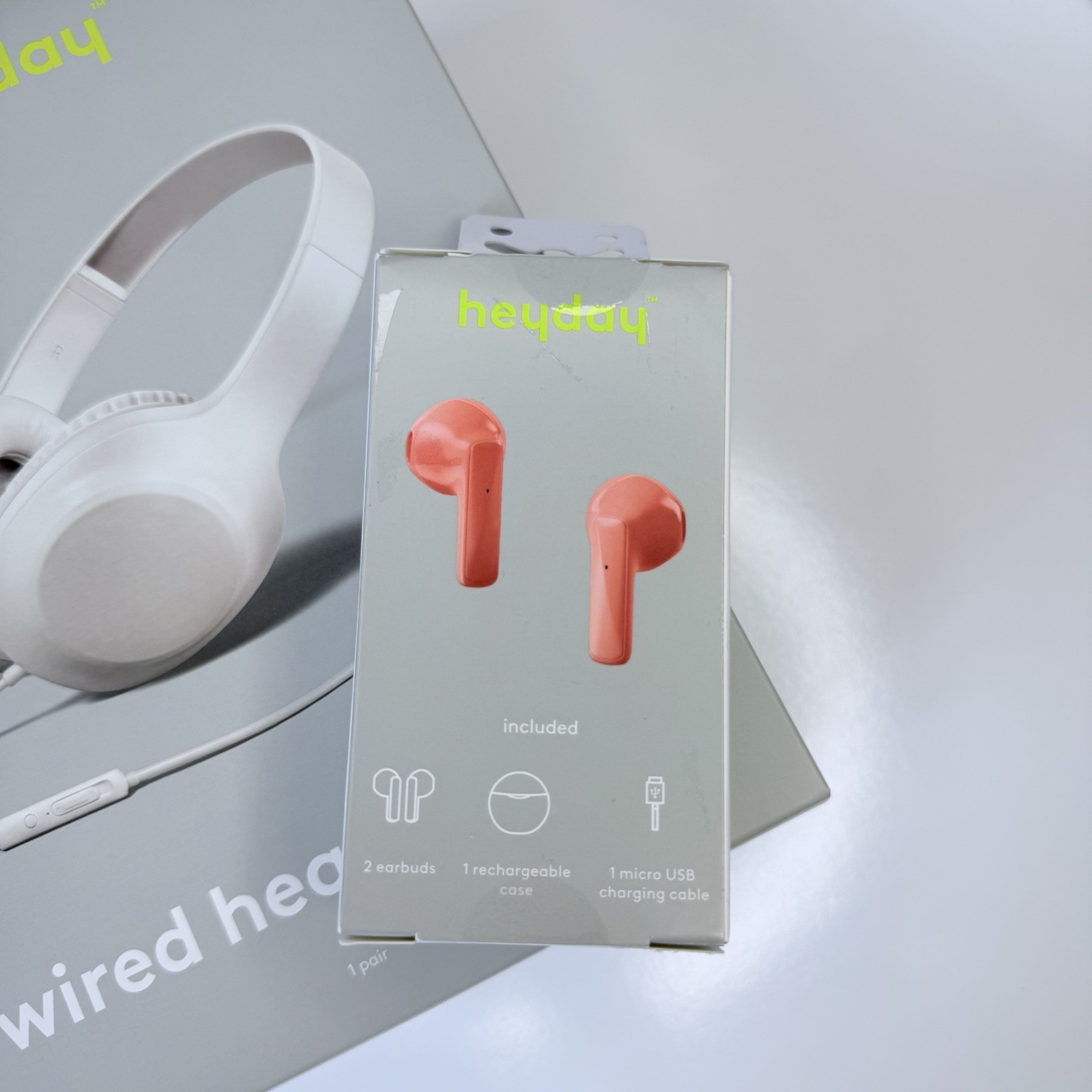 2 Pairs Heyday Headphones Set – Wired Over-Ear Headphones + Wireless Earbuds