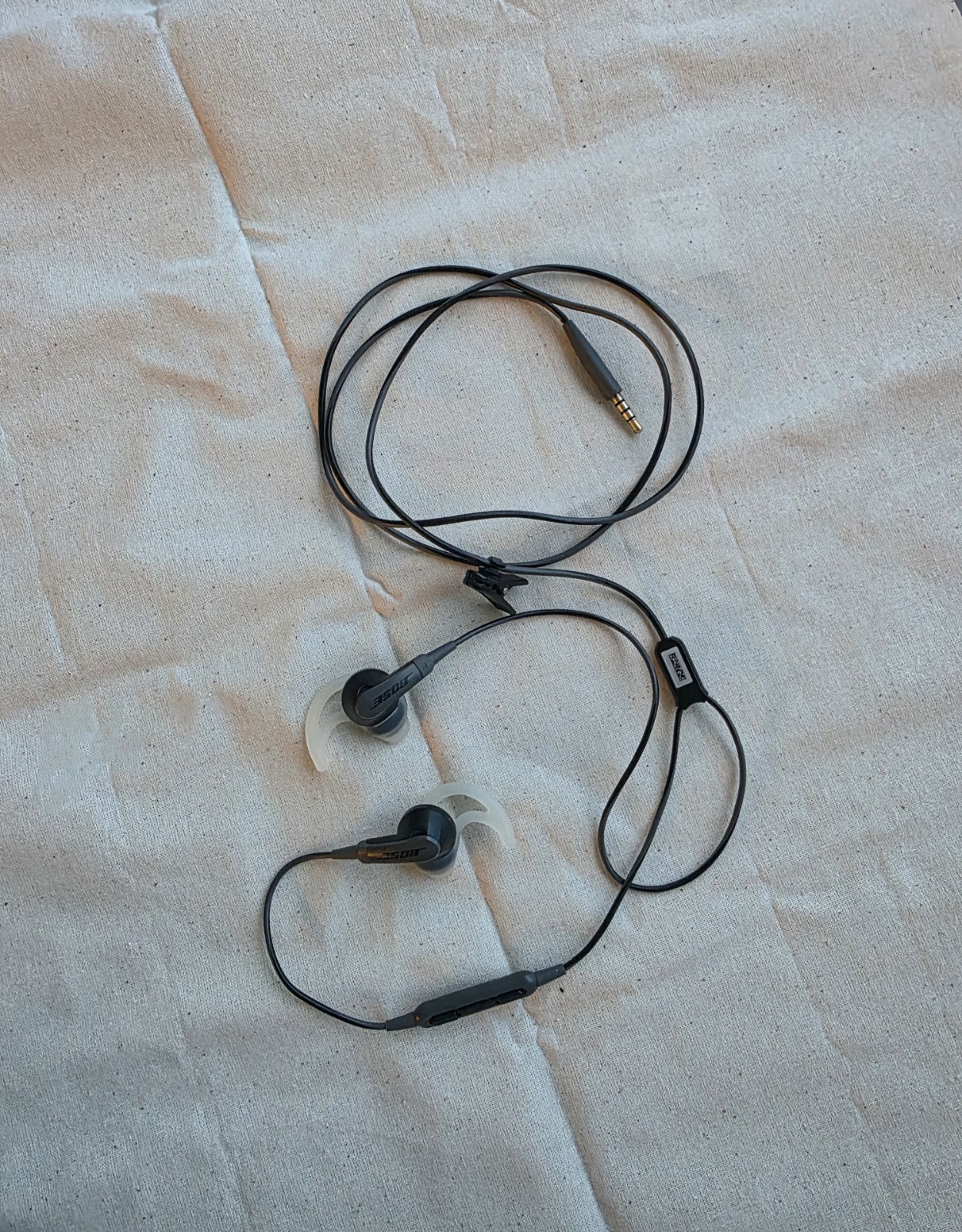 Bose SoundSport In-ear Wired Headphones – Charcoal Black For Android 741776-0070