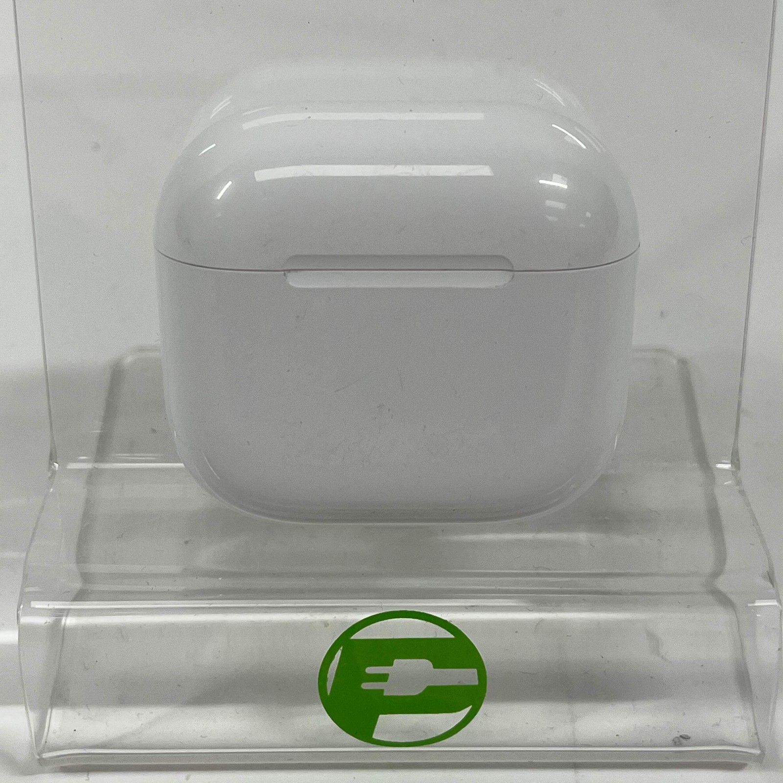 Apple AirPods 4th Gen ANC with MagSafe Charging Case A3056 A3055 A3059 MXP93LL/A