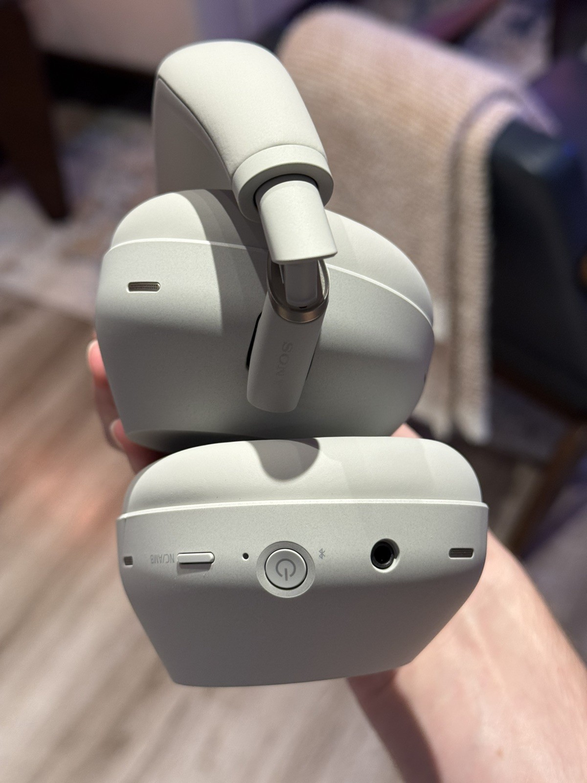 Sony WH-1000XM6 Wireless Noise-Canceling Headphones Platinum Silver – Excellent
