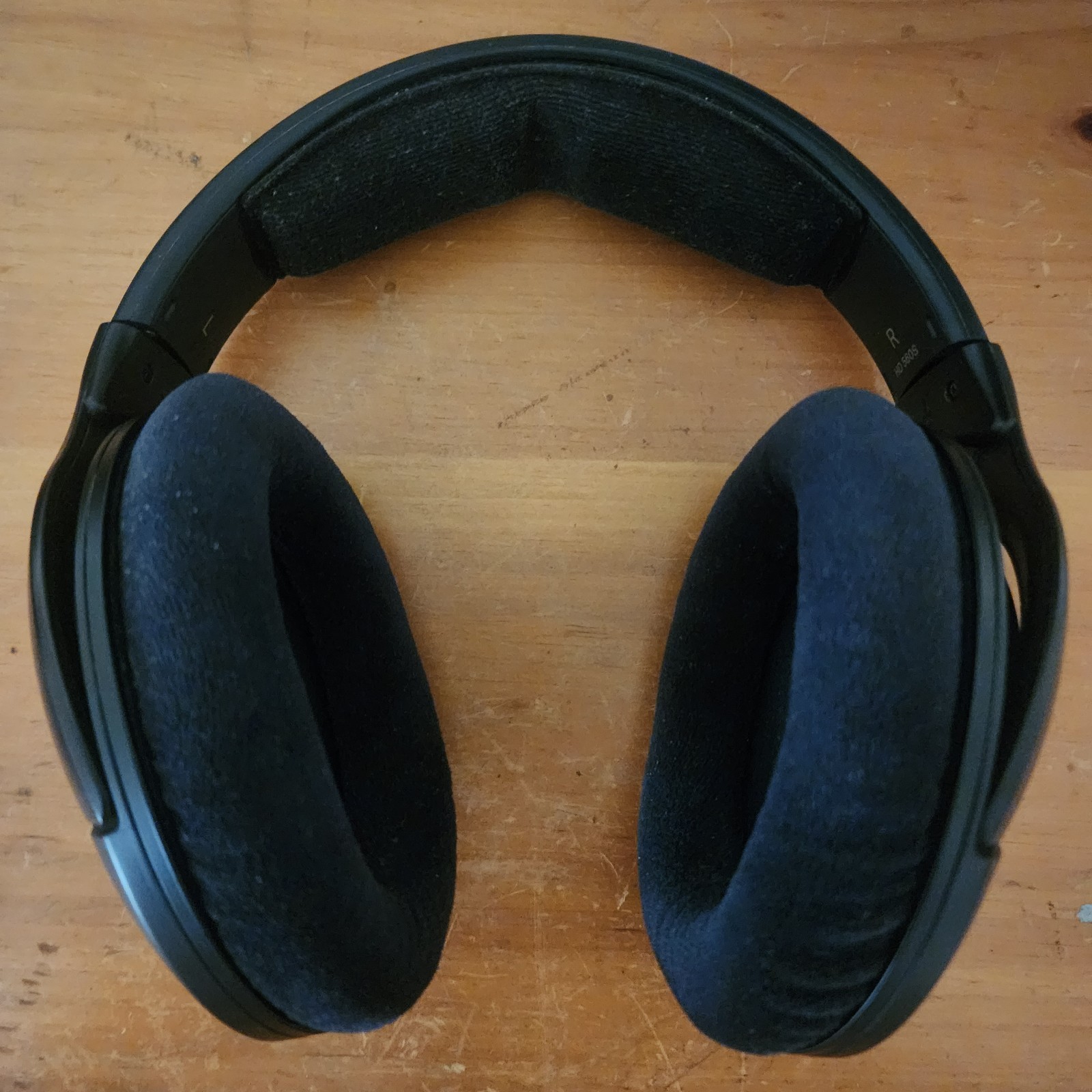 Sennheiser HD 560S Headphones With Original Box and Adapter Reference Open Back