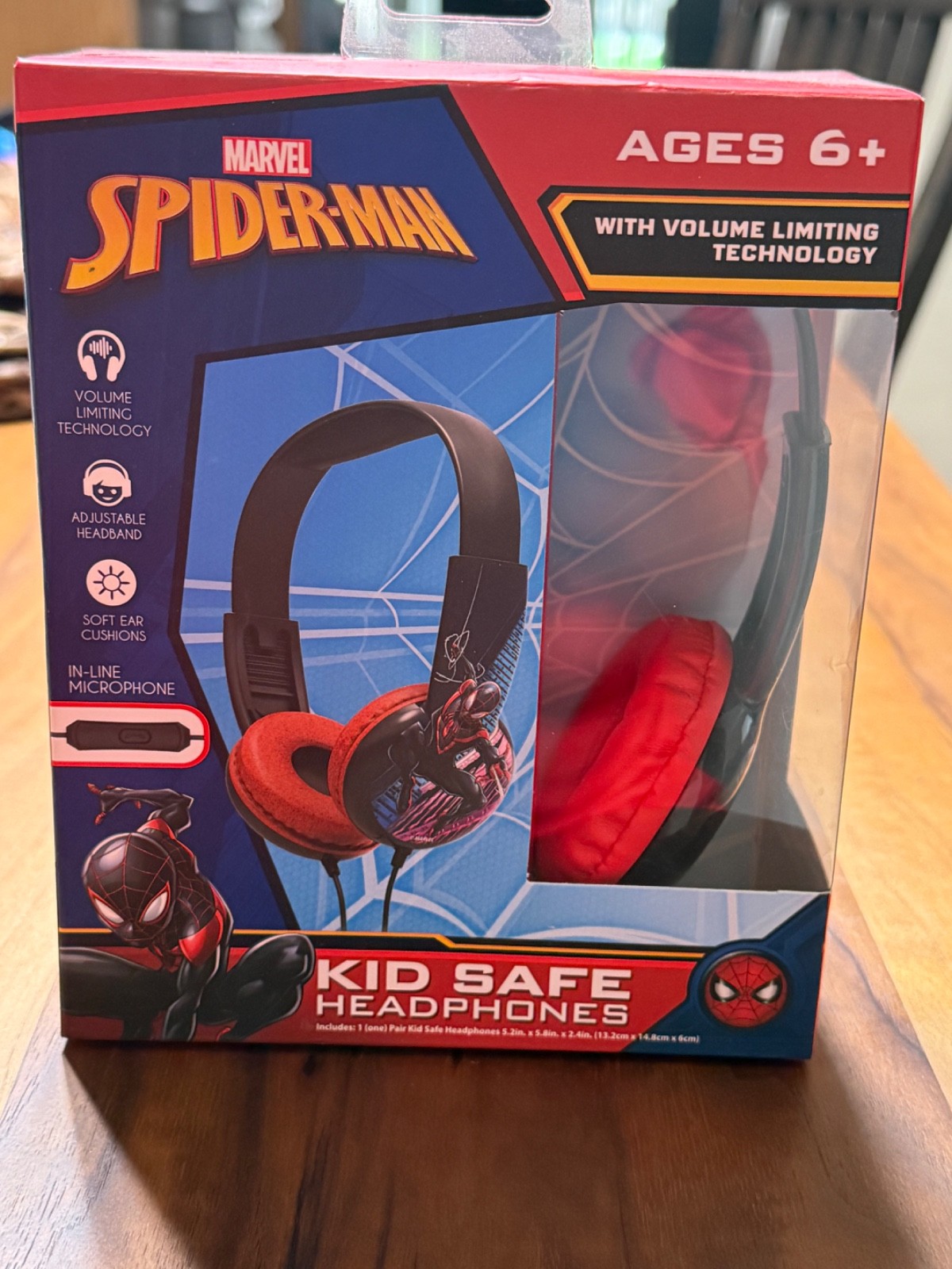 Spider man Kid Safe Wired Headphones Adjustable Headband Soft Ear Cushions