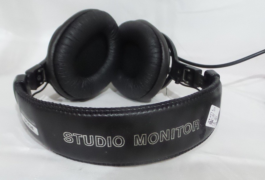 Sony MDR-V6 Monitor Series Headphones CCAW Voice Coil – Made in Japan