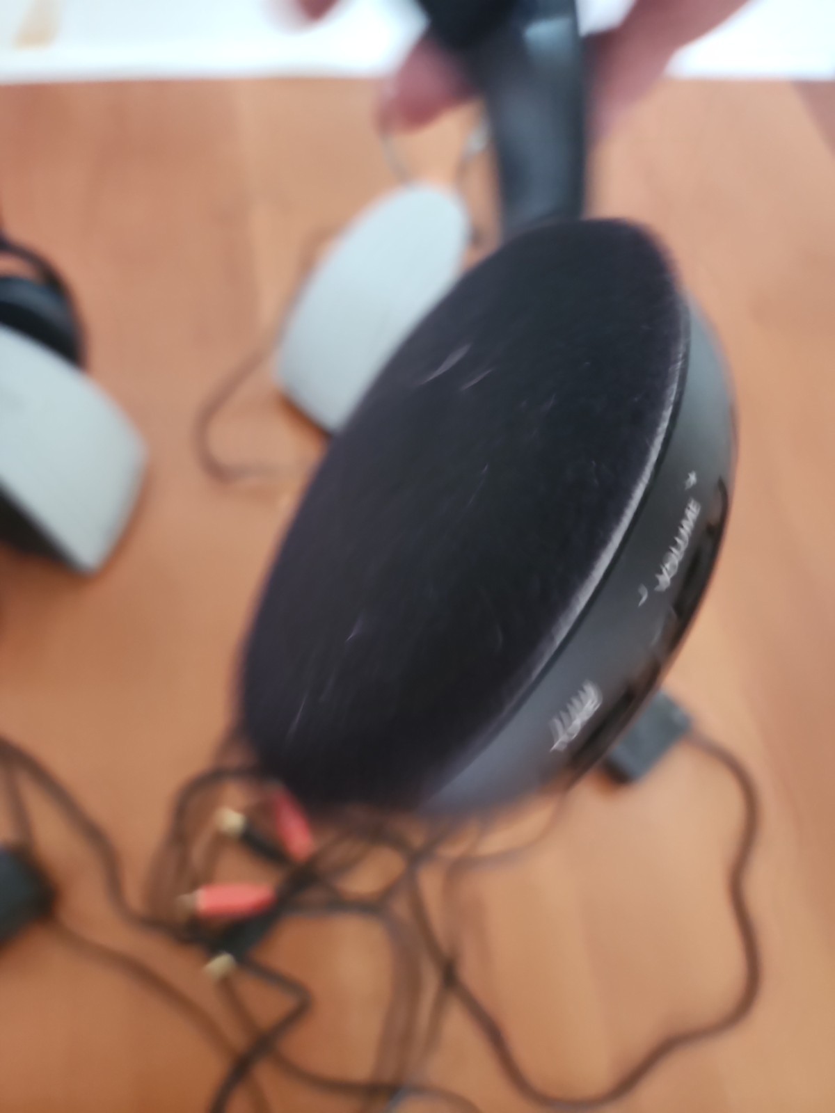 Pair Of SENNHEISER HEADPHONE TR120 SYSTEMS Not Tested