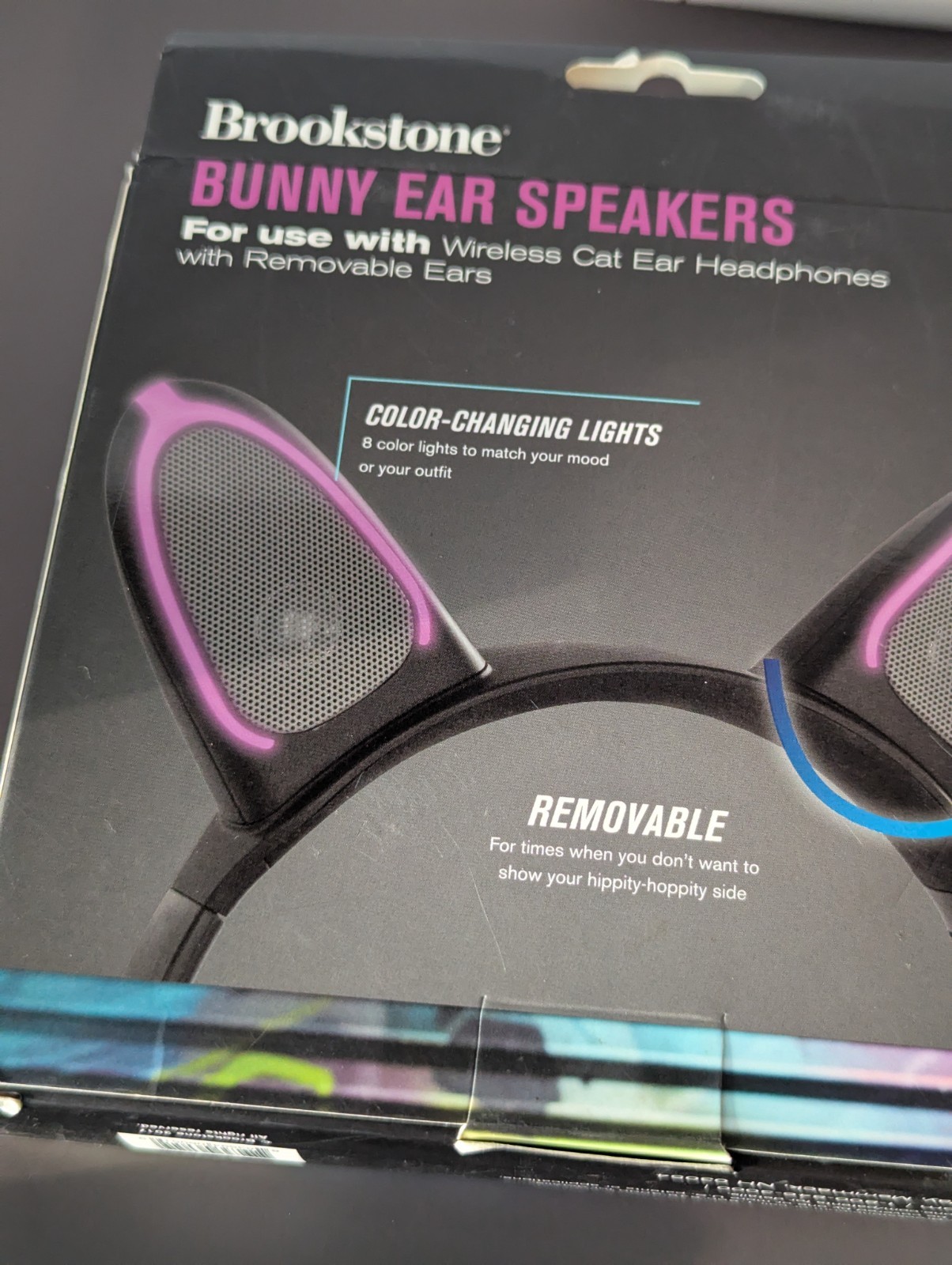 Brookstone Bunny Ear Speakers Color Changing Lights Removable Twist Rare HTF