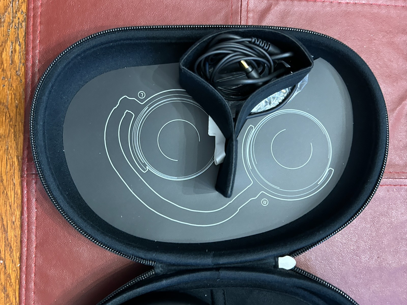 Yamaha Music YH E700A Wireless Headphones USB Type-C