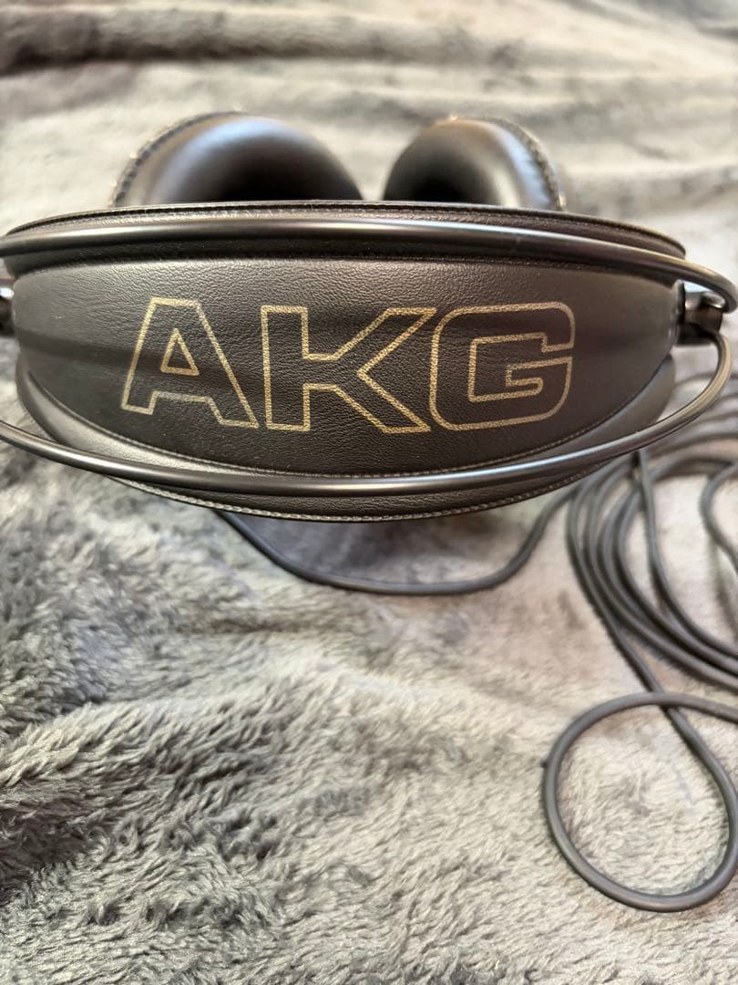 AKG K240 Headphones Black Open Back Semi Open Used Studio Monitor Audio