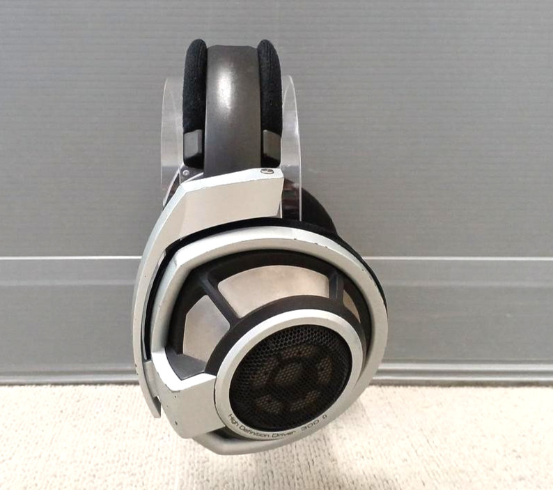 Sennheiser HD800 Reference Headphones – Open-Back, Made in Germany