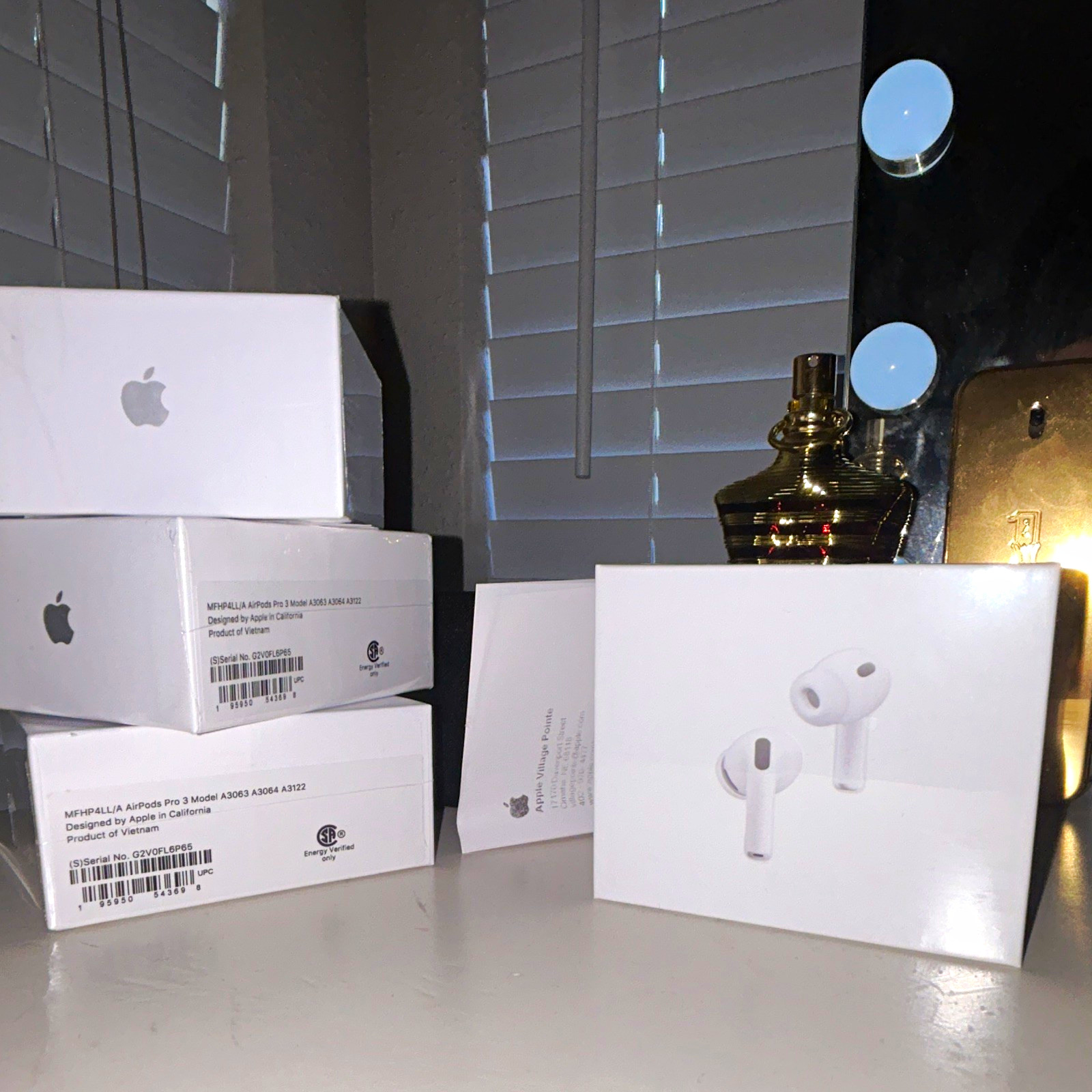 UNOPENED AirPods Pro 3 White In-Ear Bluetooth Wireless Earbuds w/ Built-In Mic