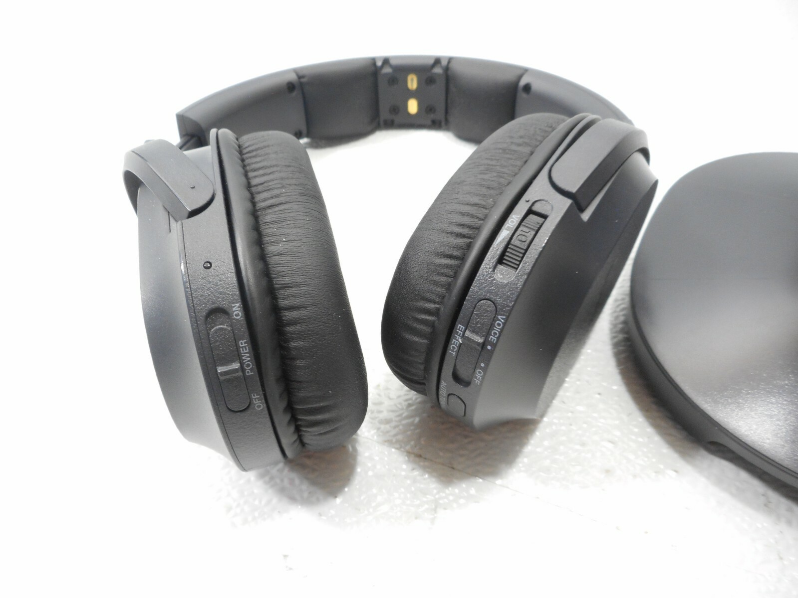Sony WH-RF400 Wireless Home Theater Headphones – Black – USED