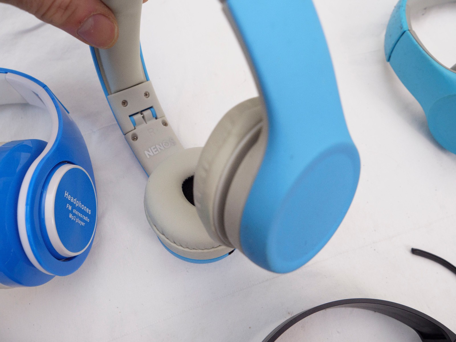 Lot of 6 Mixed Assorted Headphones