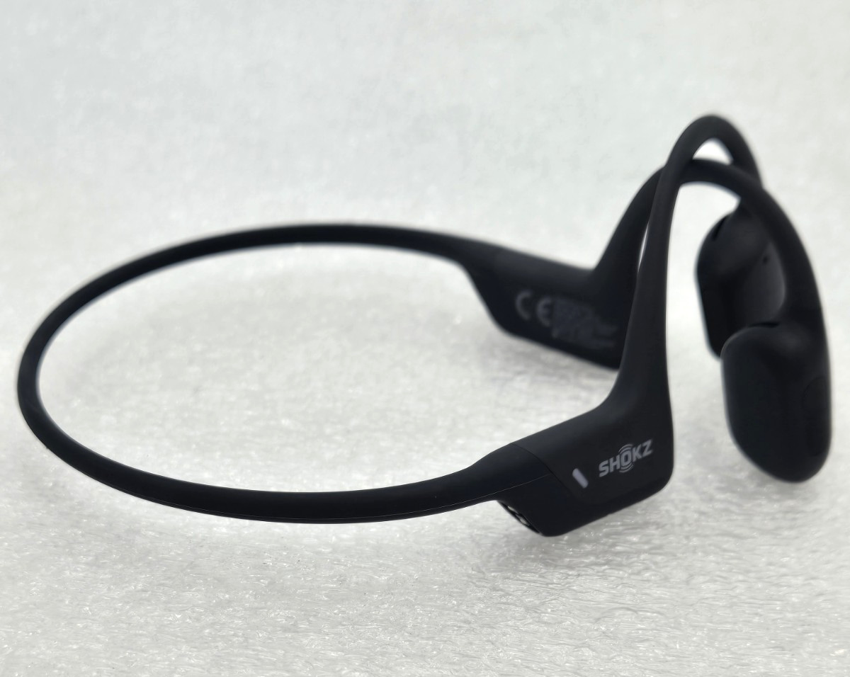 Shokz OpenRun Pro S810 Bone Conduction Open Ear Headphones FAST FREE SHIPPING a