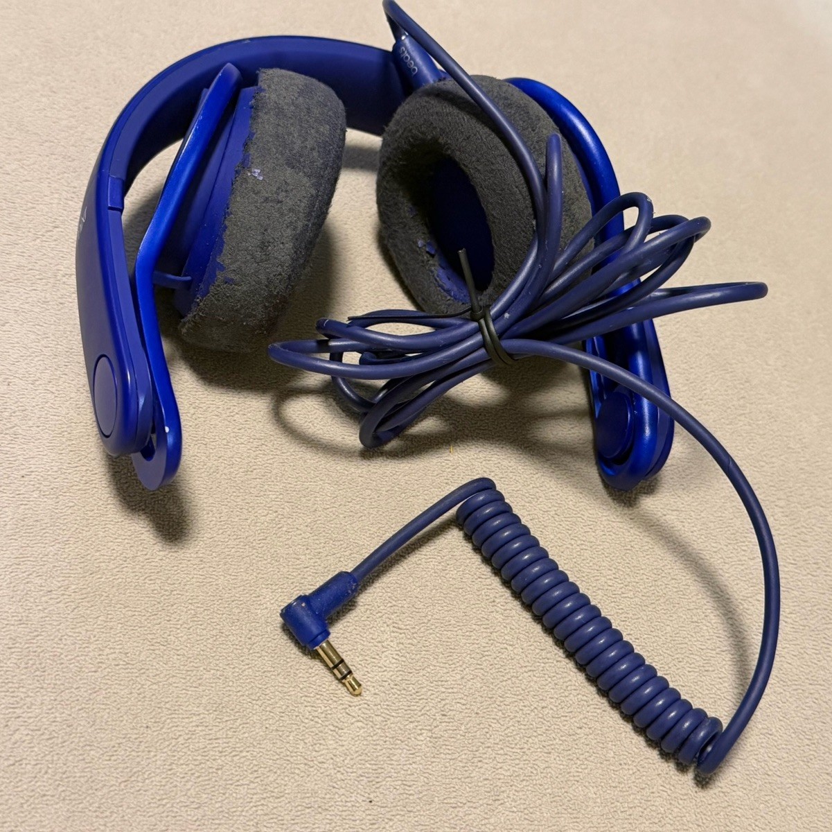 Beats by Dr. Dre Mixr Headphones – Candy Blue – with cord **Needs Earpads**