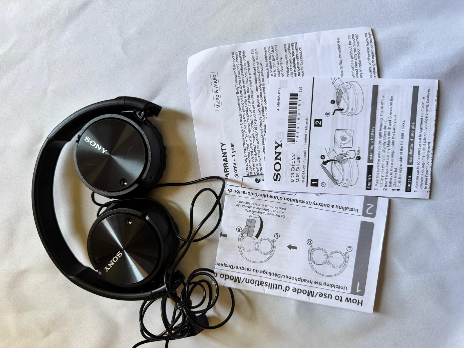 Sony MDR-ZX110NA Wired Headphones Noise Cancelling Over Ear Black Tested Works”