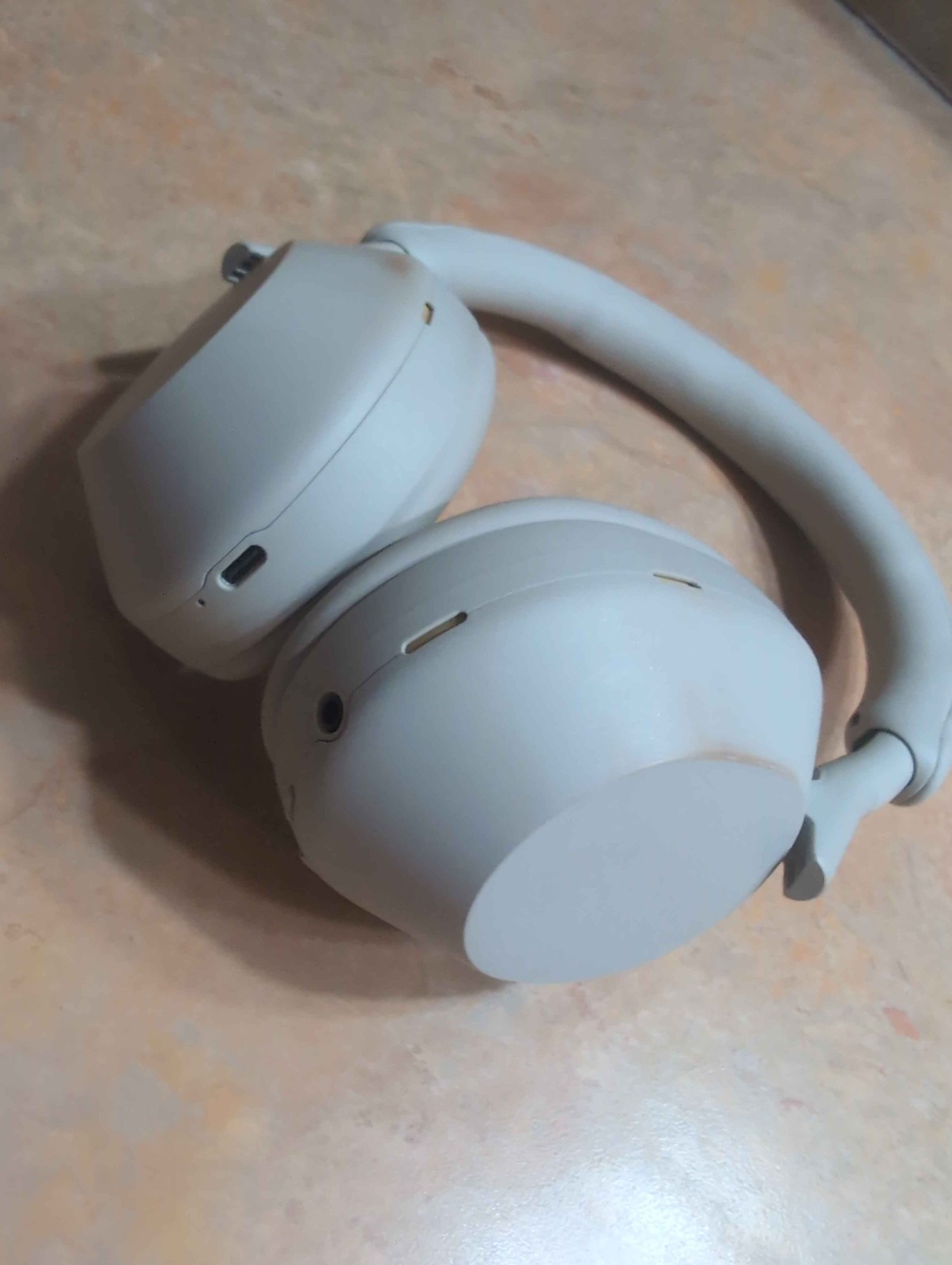 SONY WH1000XM5/S Premium Noise Canceling Headphone – Silver