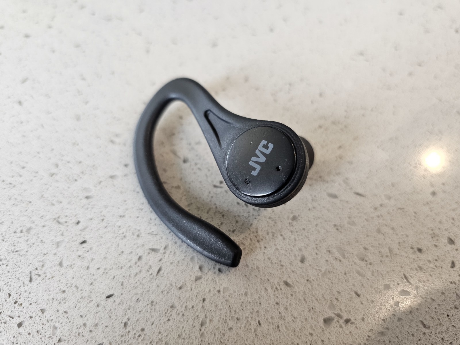 JVC Fitness Series True Wireless Bluetooth Earbud w/ Earhook, Black -HA-EC25T R