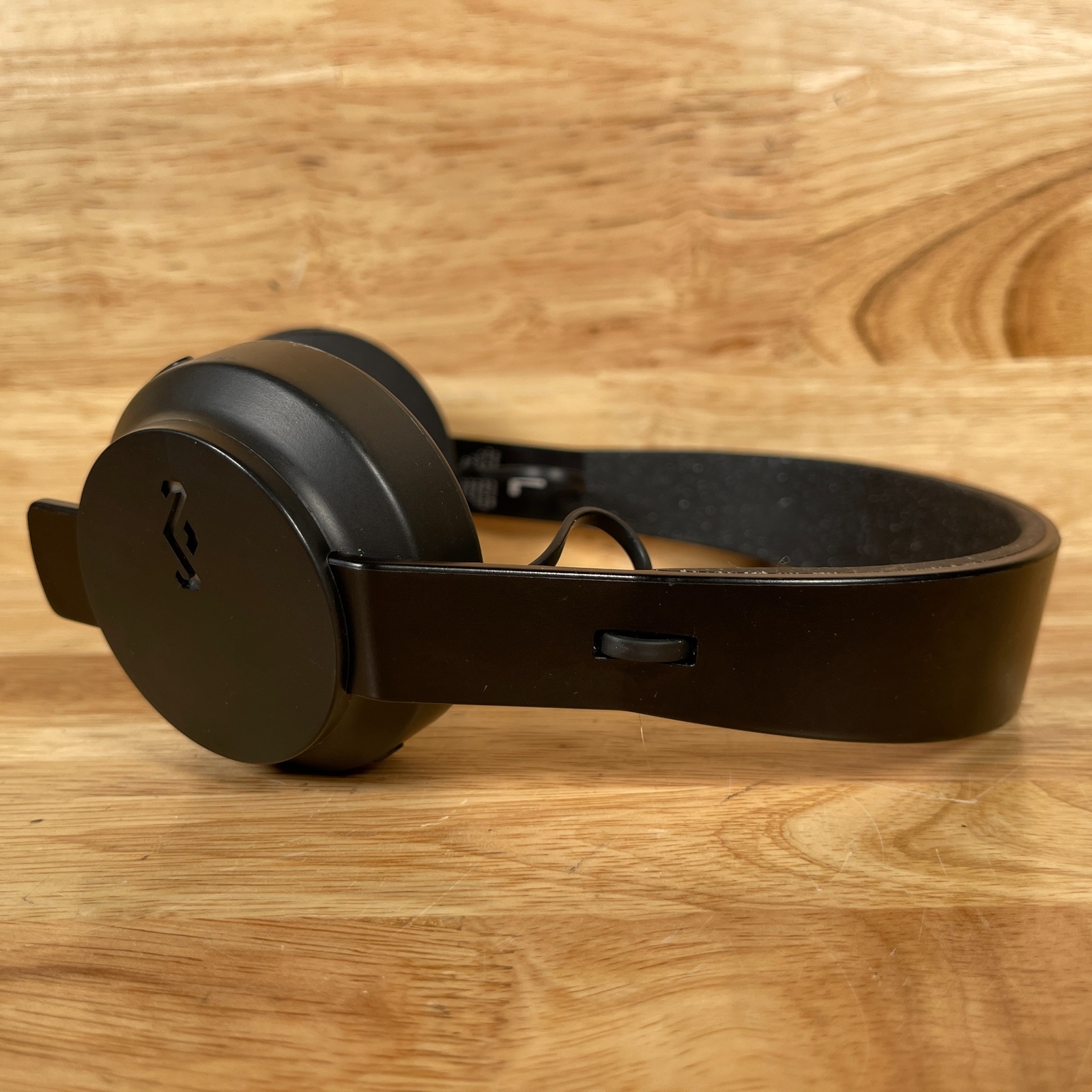 House of Marley EM-FH041-MI Black Wired Noise Cancelling Over-The Ear Headphones