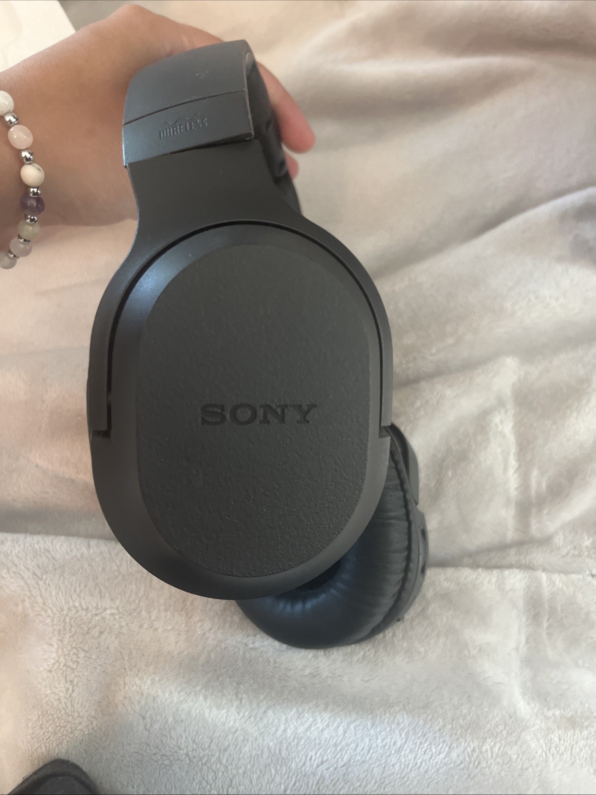 Sony WH-RF400 Wireless Stereo Headphone System Double Earpiece Over-Ear Design