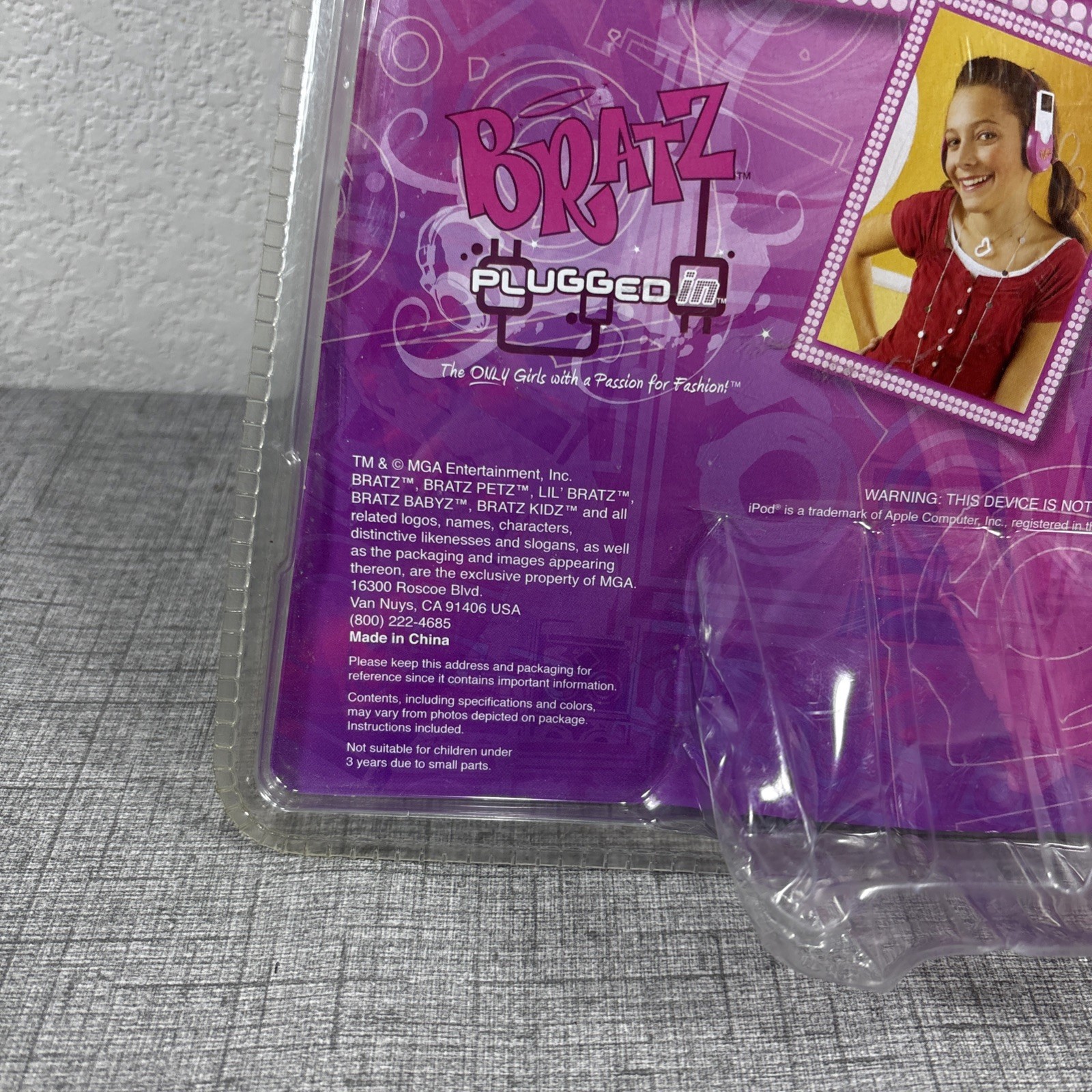 Vintage i-Bratz Cordless Headphones for 1st and 2nd Gen iPod Nano New