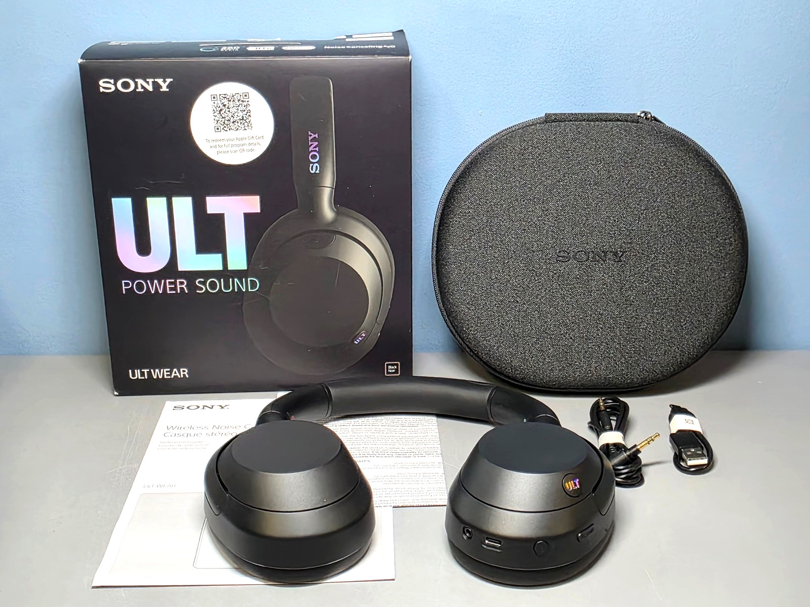 Sony Ult Power Sound Wireless Noise Cancelling Stereo Headphones in Black