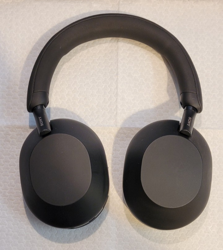 Sony WH-1000XM5/B Wireless Noise Canceling Headphones Gaming – Black Grade B