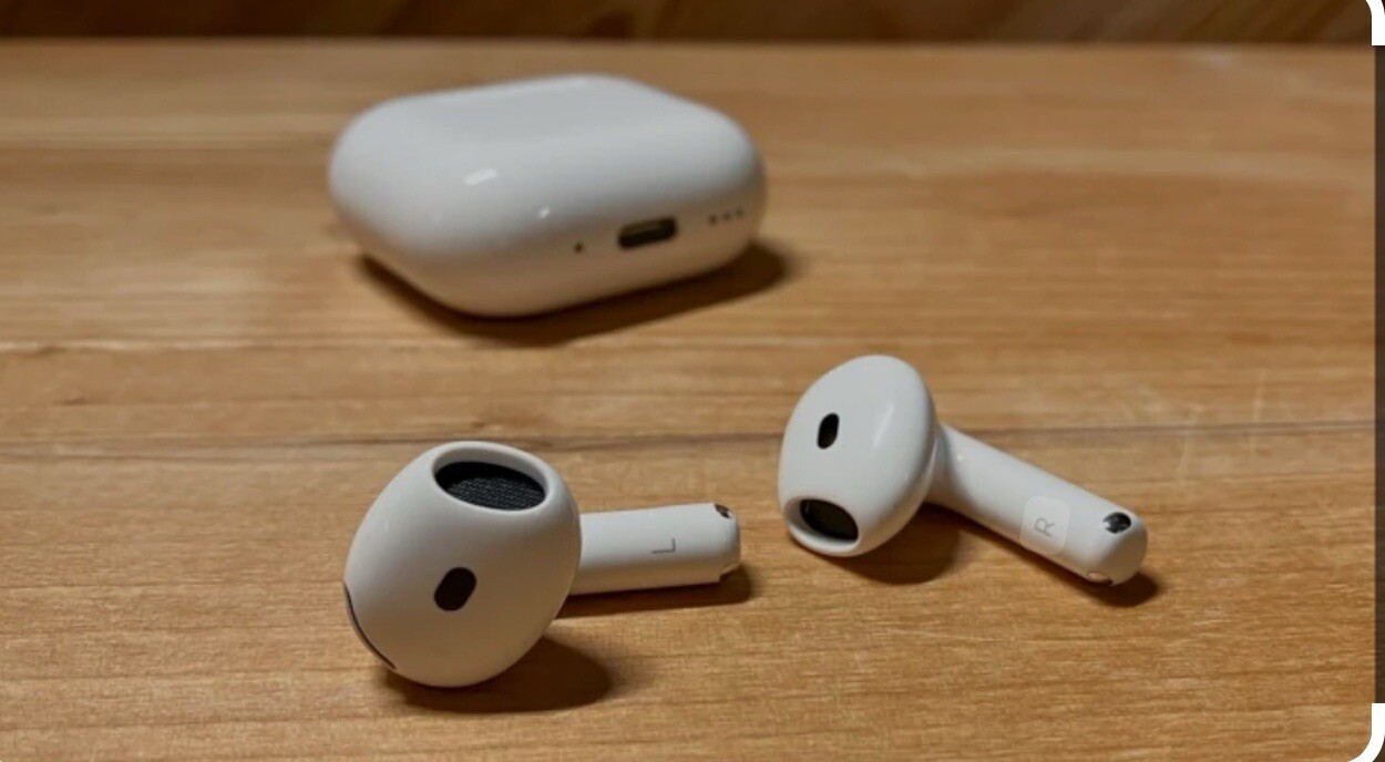 Apple AirPods (4th Generation) With Active Noise Cancellation (ANC)