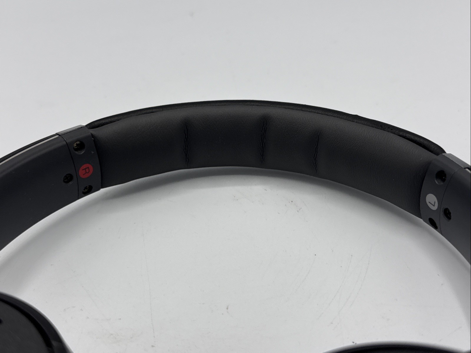 Sony WH-CH700N Bluetooth Noise Canceling Wireless Headphones Excellent