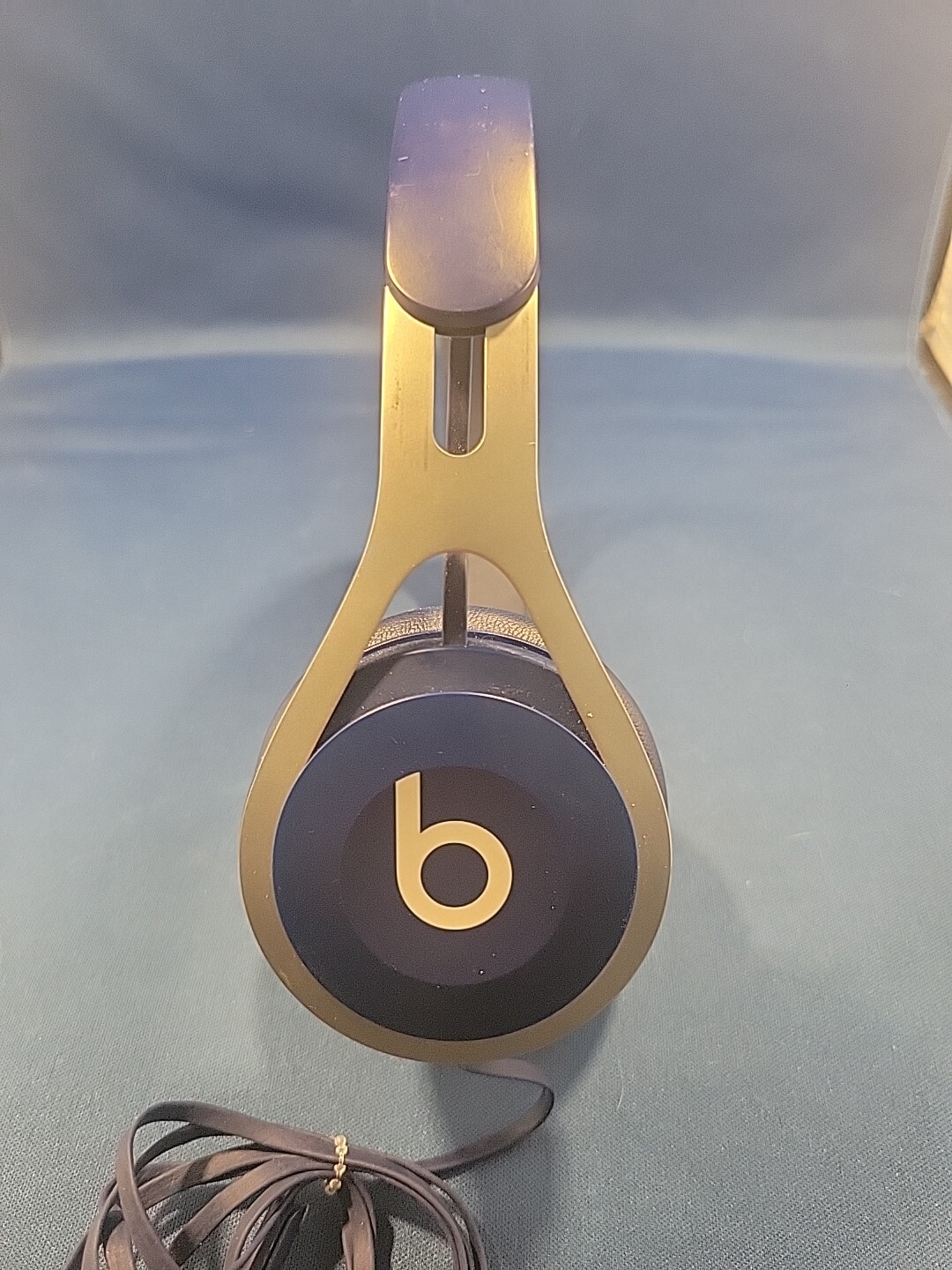 Beats By Dr. Dre – “Wired” Headphones – (Blue)_Plus Volume Buttons