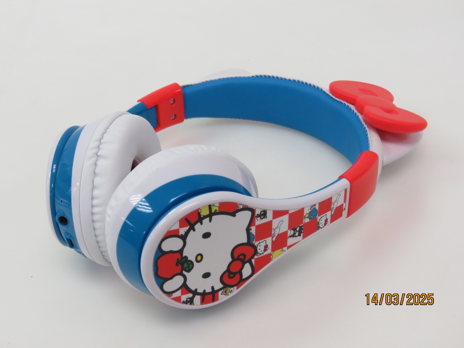 KIDDESIGNS HELLO KITTY Bluetooth HEADPHONES [DA113]