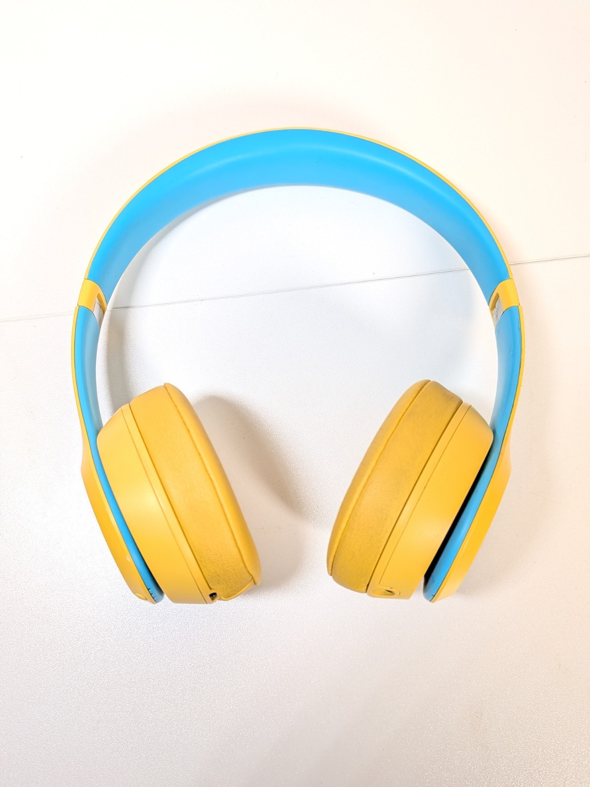 Beats Solo3 Club Collection Yellow Wireless Bluetooth Headphones Blue Solo 3