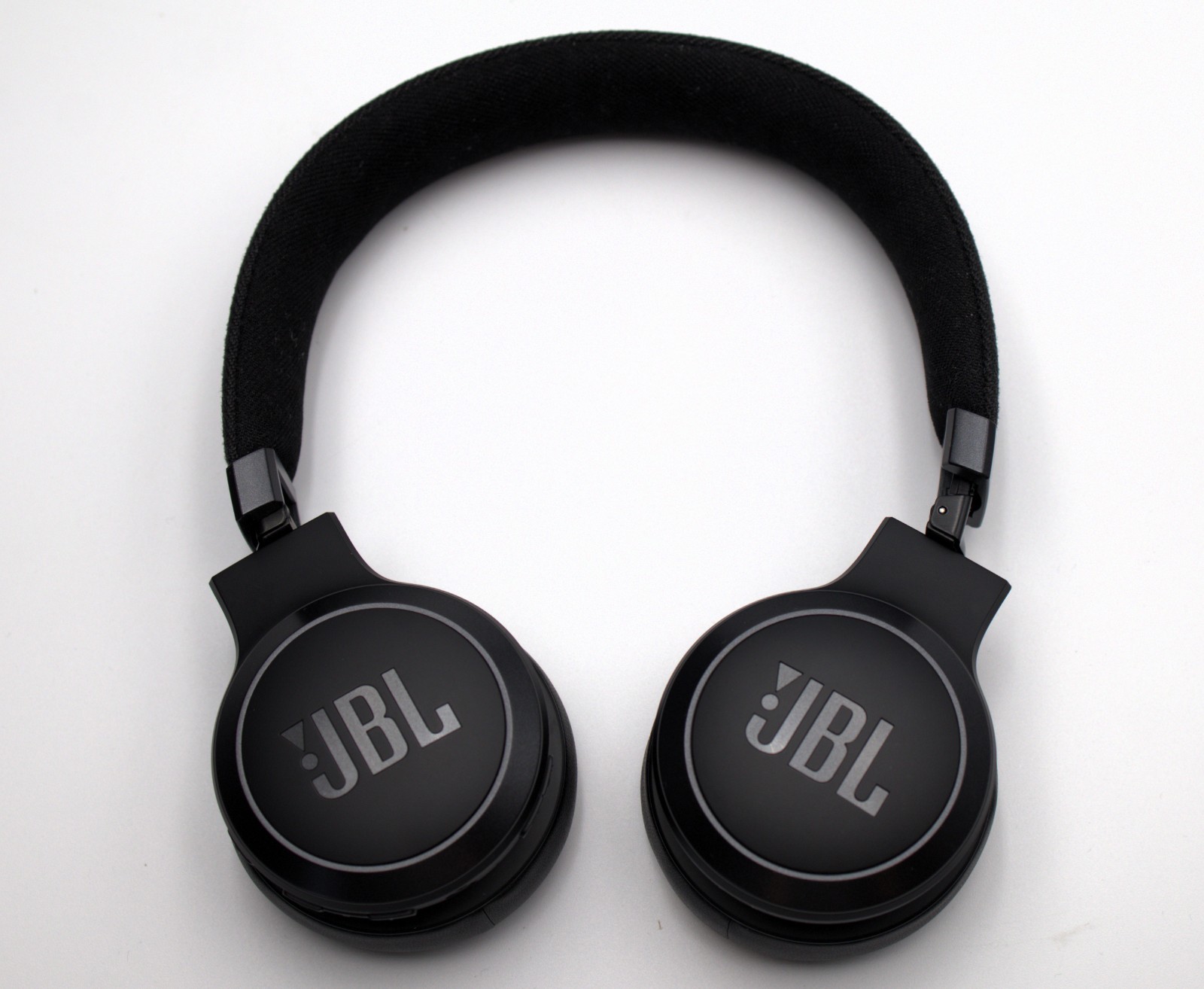 JBL Live 675NC Noise Cancelling Bluetooth On-Ear Wireless Headphones 1 yr wrnty