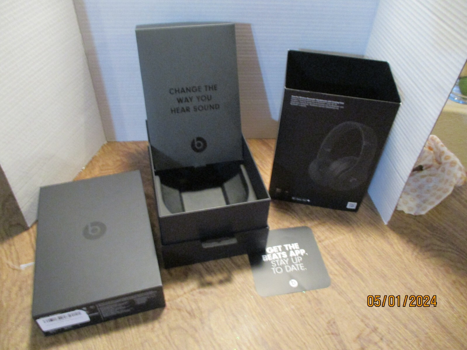 Beats Studio3 Headphones by Dr. Dre Over the Ear Black Wireless Empty Box Only