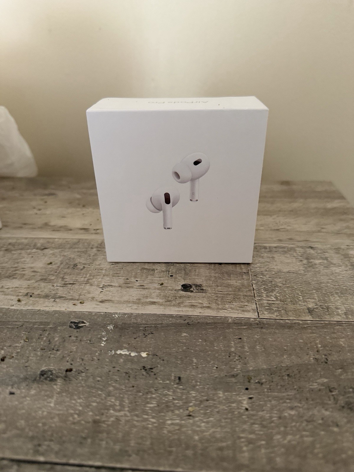 Apple AirPods Pro 2nd Gen White ANC MagSafe USB-C Wireless Charging