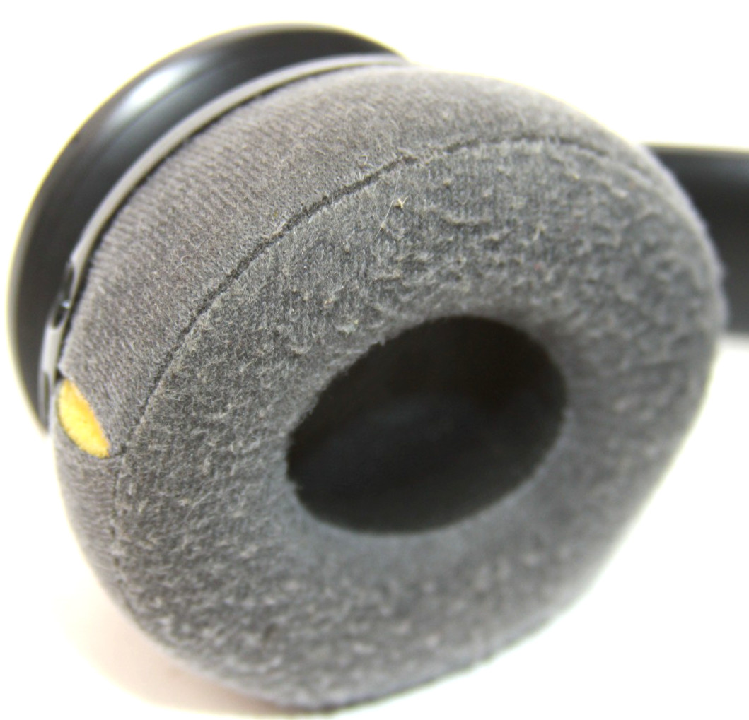 Wholesale LOT of 4 JBL Wireless Bluetooth Headphones Repair Parts AS-IS