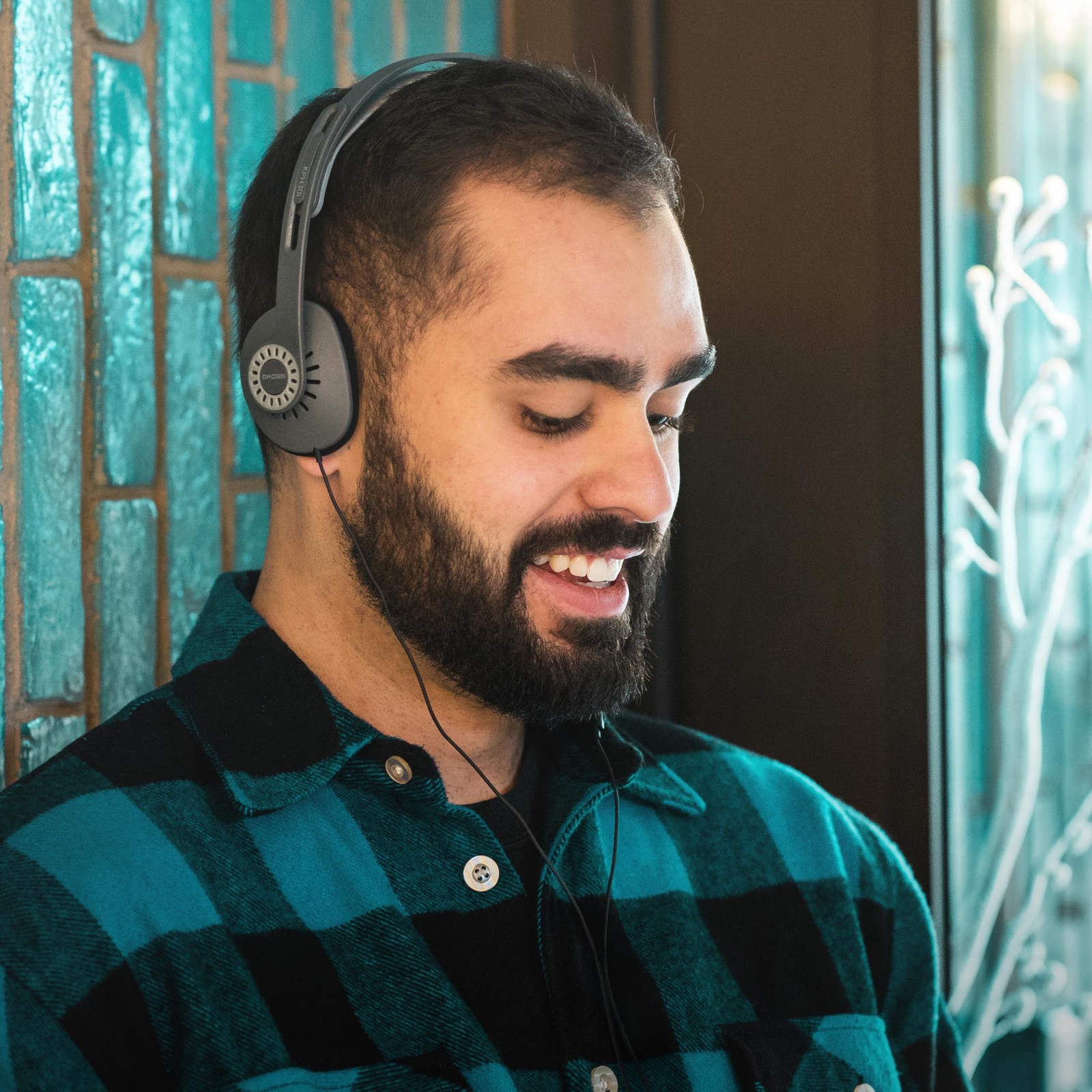 KPH30iK Style On-Ear Headphones, in-Line Microphone and Touch Remote Control,…