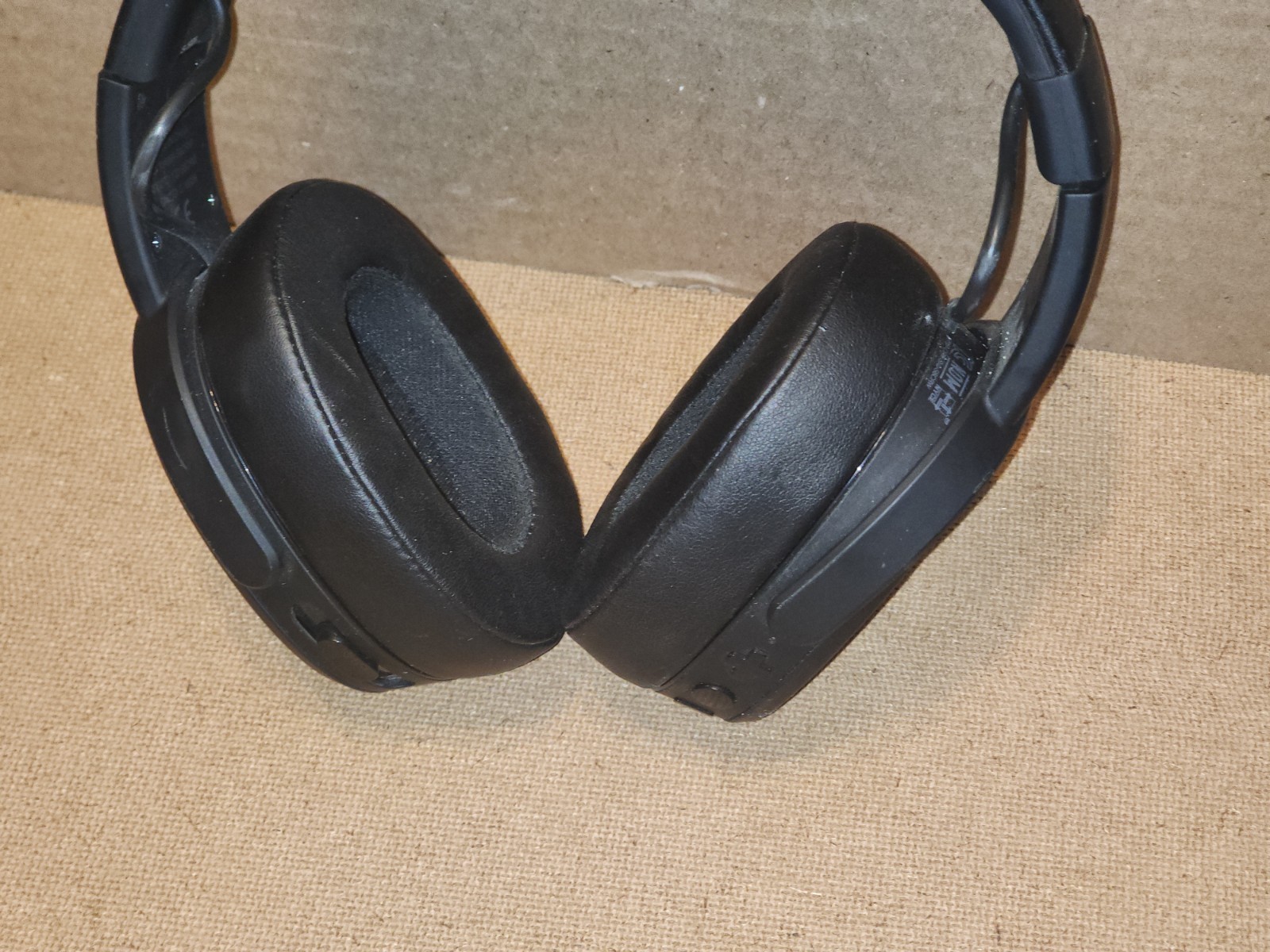 Skullcandy Crusher Wireless Headphones Over-Ear Bluetooth Foldable S6CRW – Black