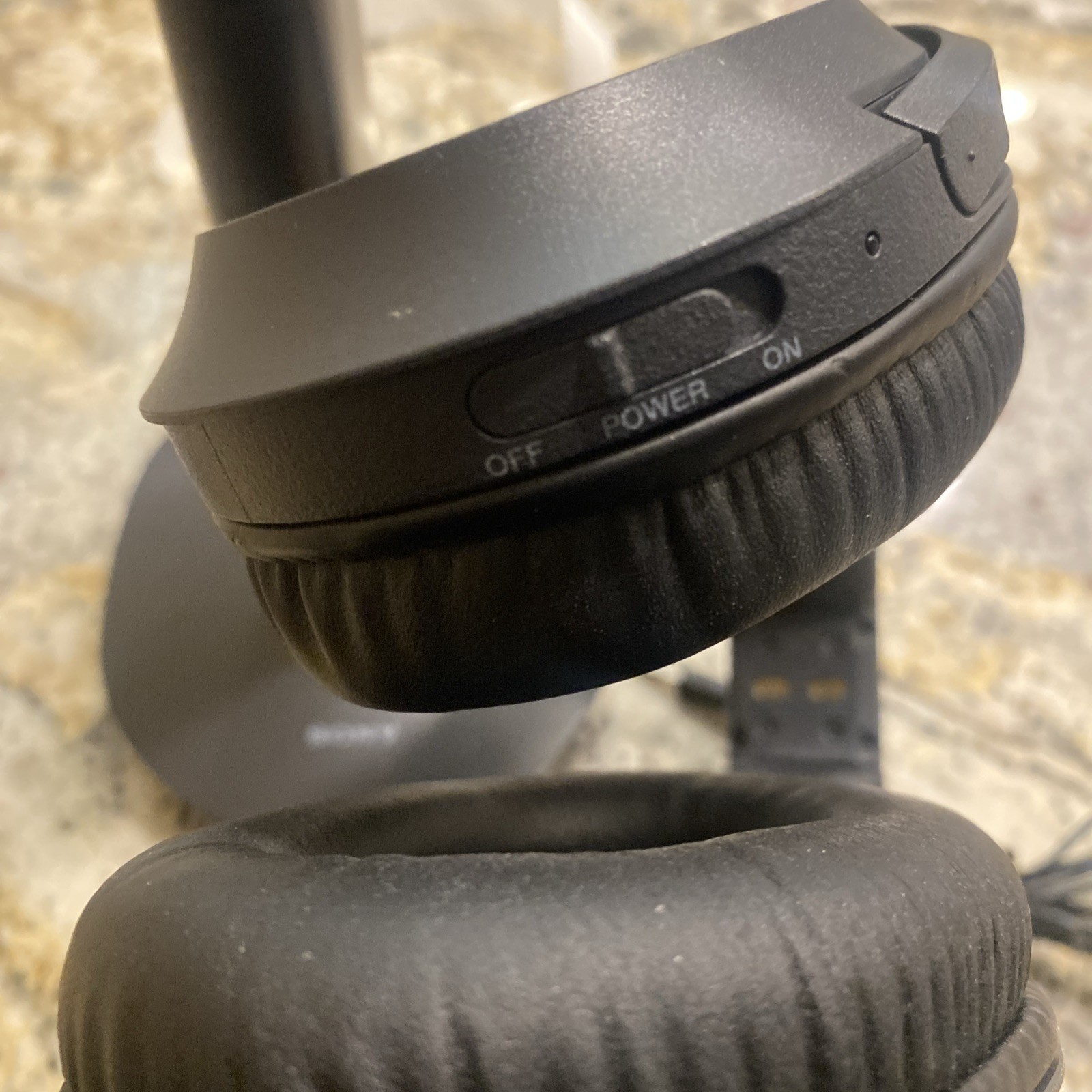 Sony – WHRF400 RF Wireless Headphones – Black