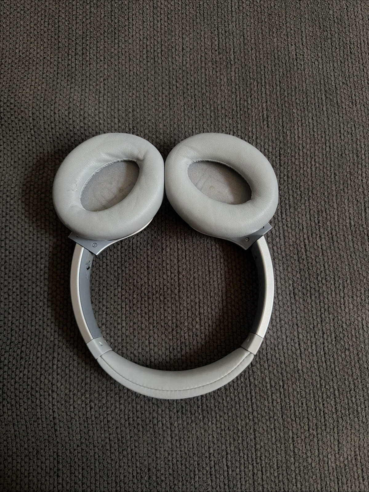 ANKER ,SOUNDCORE ,Super Comfortable , BT & Aux option , quality Headphones ,Q20