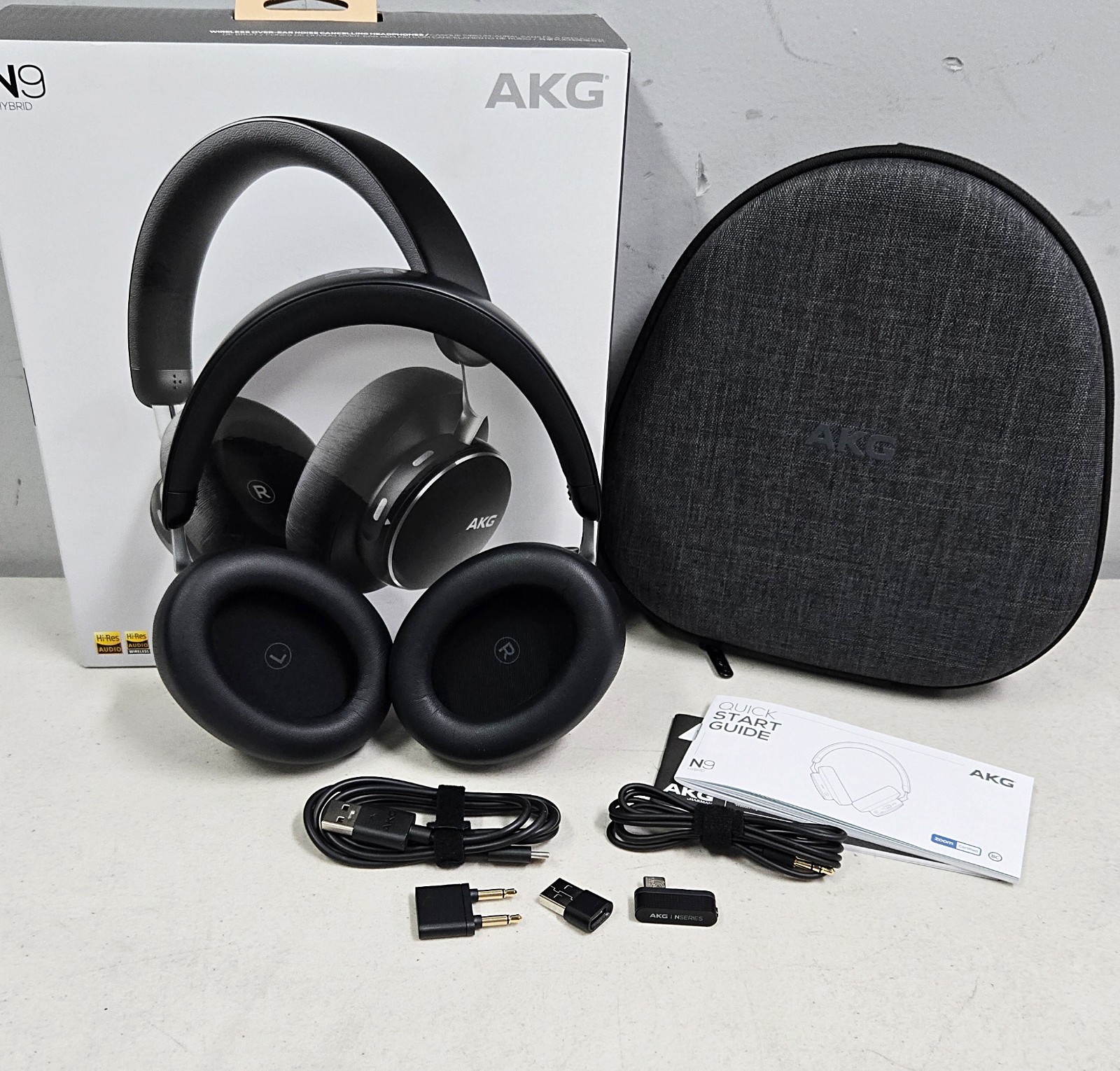 AKG N9 Hybrid Wireless Headphones – Hi-Res Audio + ANC