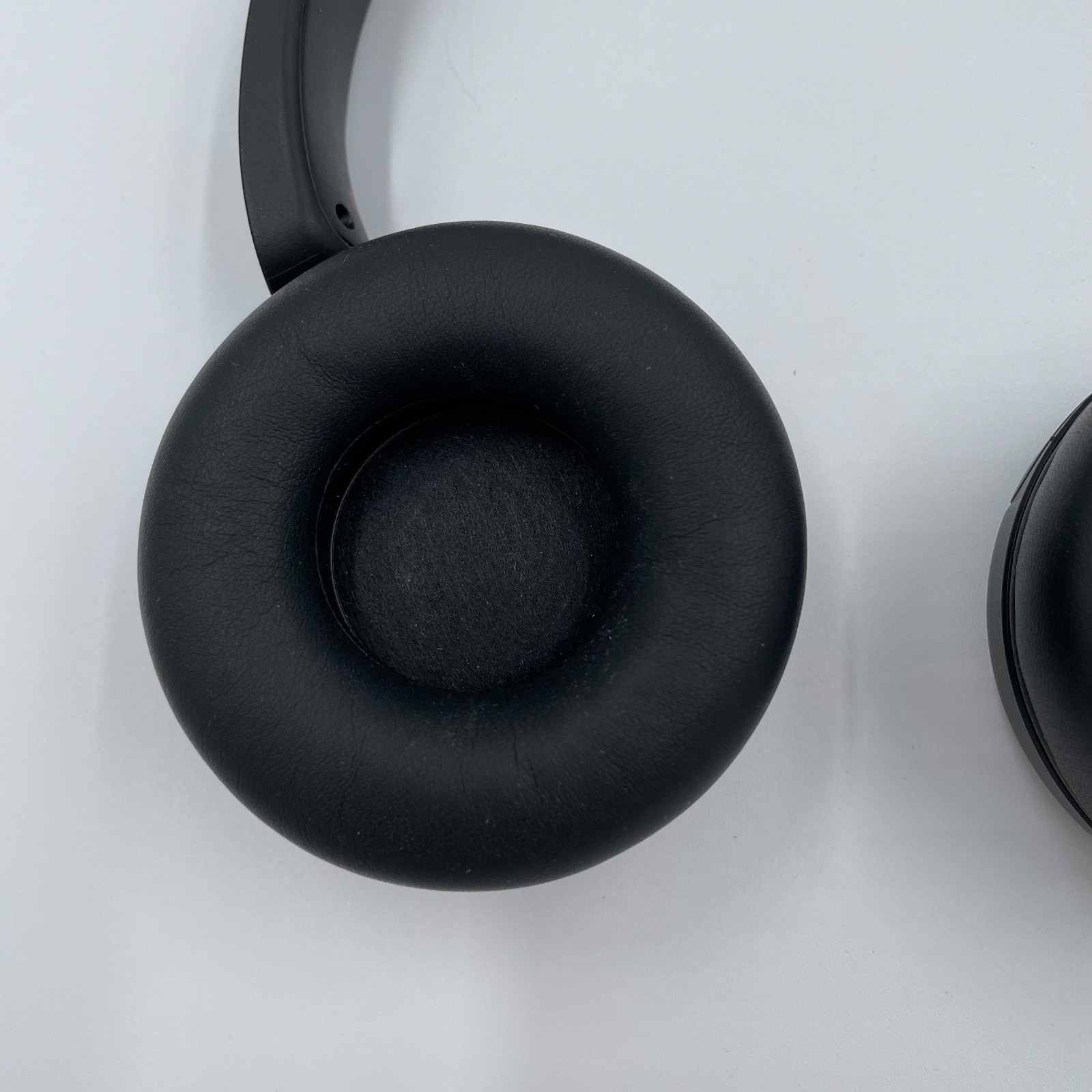 Sony YY2958 WH-CH520 – Black – Wireless Over the Ear Headphones